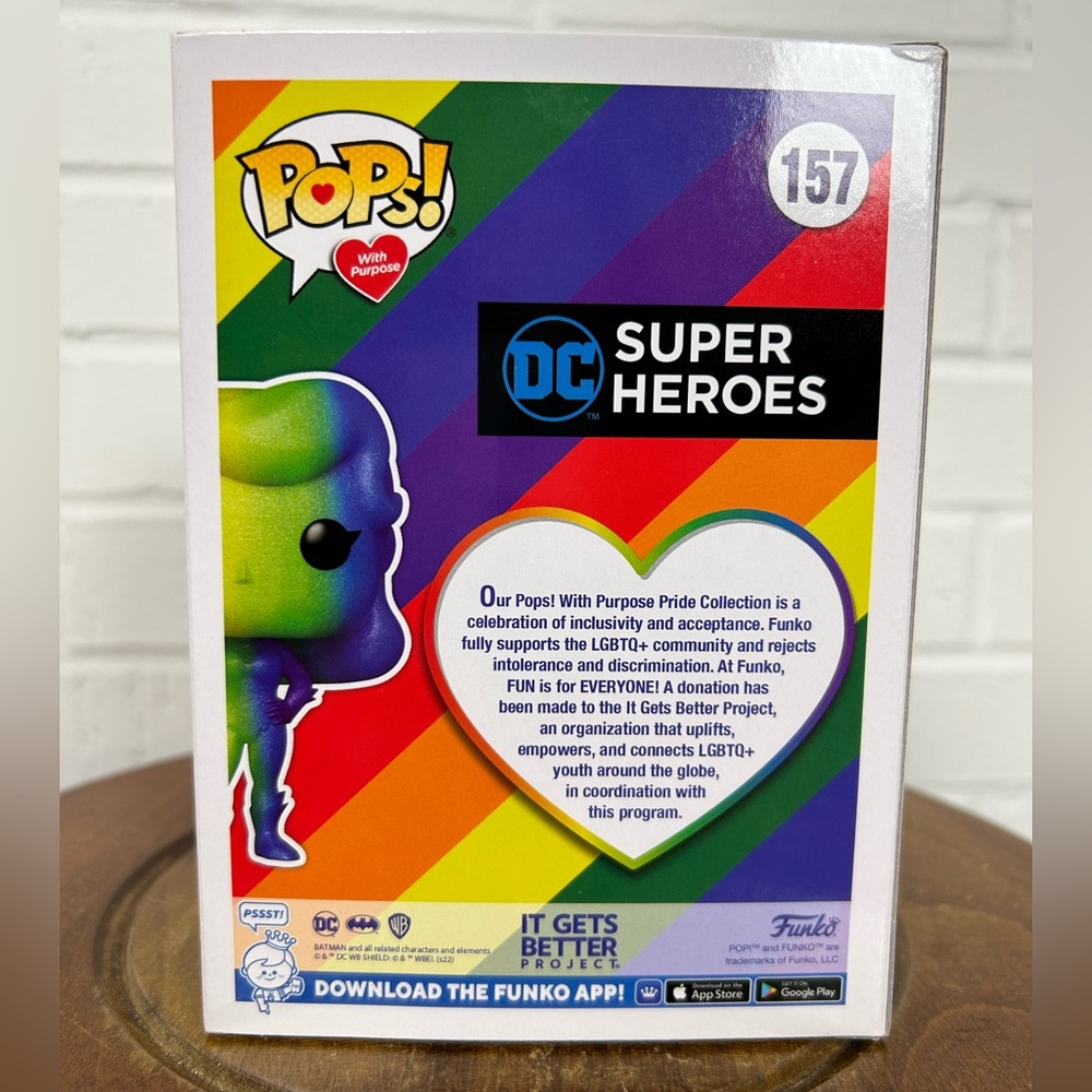 NWT Poison Ivy Rainbow Funko Pop - Picture 5 of 5